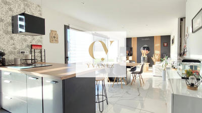 Maison - 118 m² - 5 pièces