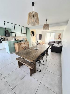 Maison traditionnelle - 120 m² - 6 pièces