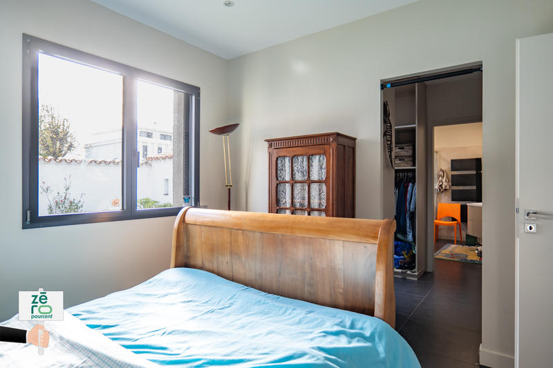 Maison - 182 m² - 7 pièces