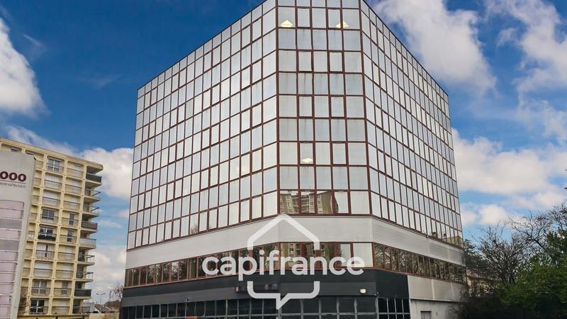 Bureau - 96 m² - 3 pièces