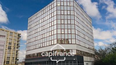 Bureau - 96 m² - 3 pièces