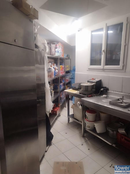 Fonds de commerce - Magasins - 54 m²