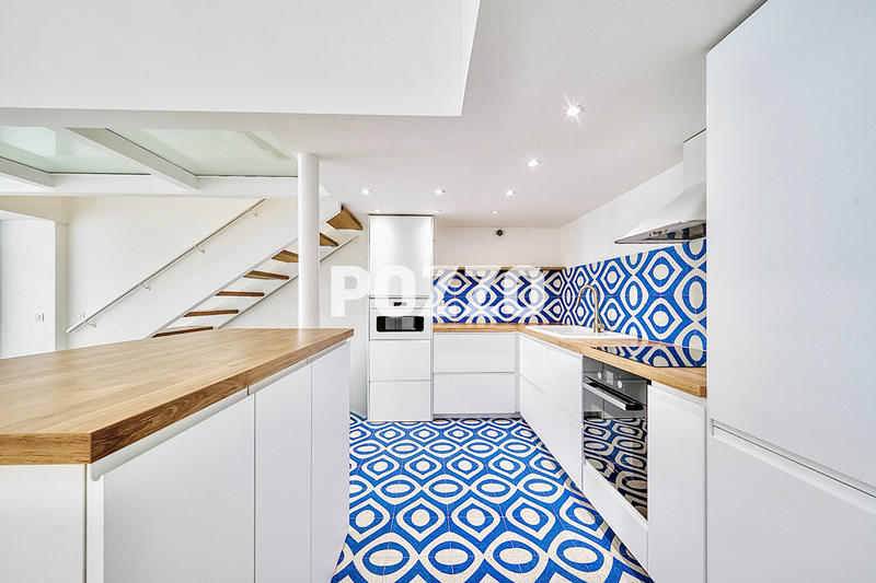 Appartement - 149 m² - 4 pièces