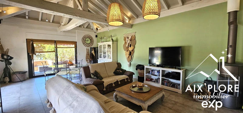 Maison - 175 m² - 5 pièces