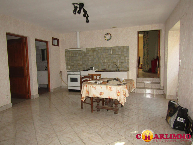 Maison traditionnelle - 166 m² - 5 pièces