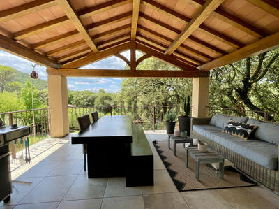 Villa - 187 m² - 5 pièces