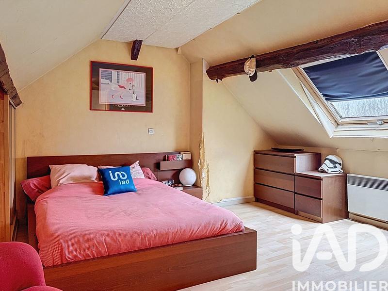 Maison - 94 m² - 5 pièces