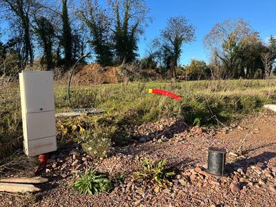 Terrain de lotissements - 696 m²