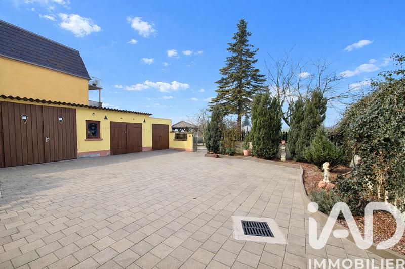 Maison de village - 95 m² - 4 pièces