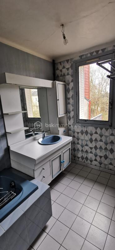 Maison - 97 m² - 5 pièces