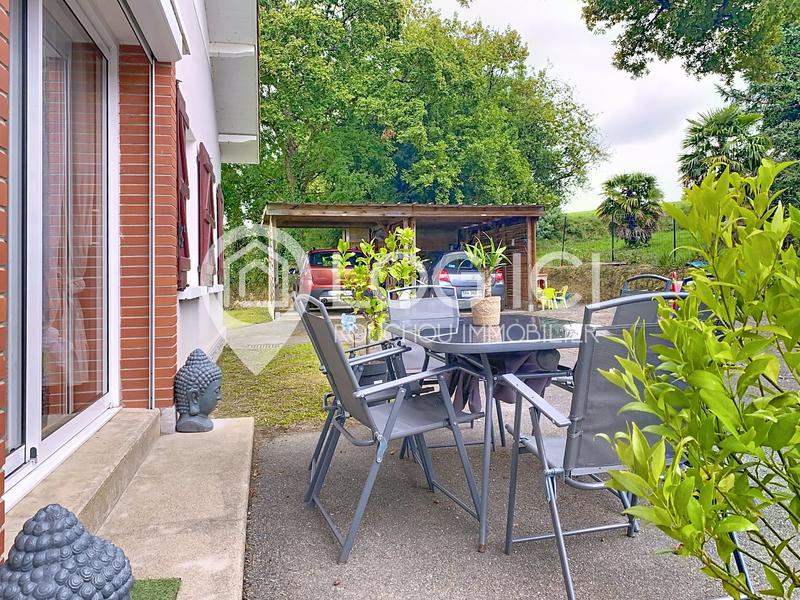 Maison - 96 m² - 4 pièces