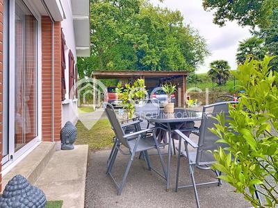 Maison - 96 m² - 4 pièces