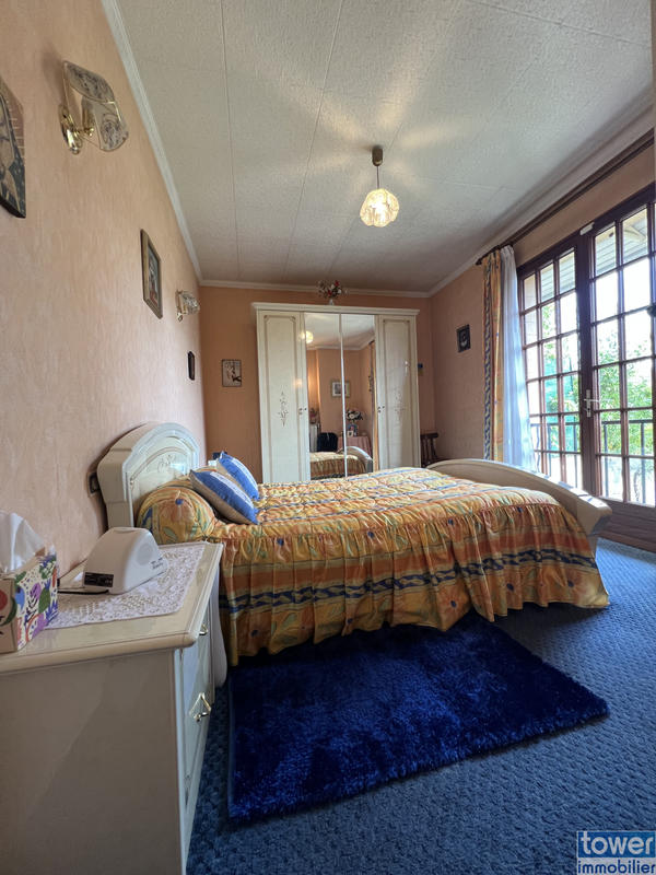 Maison - 163 m² - 7 pièces