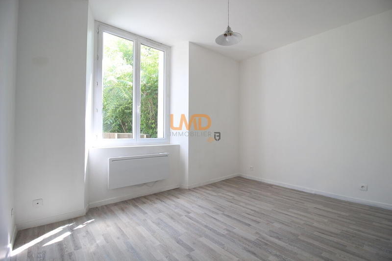 Immeuble - 380 m² - 18 pièces