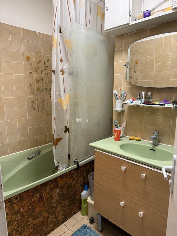 Appartement - 75 m² - 4 pièces