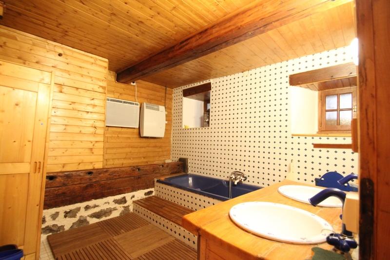 Châlet - 270 m² - 8 pièces