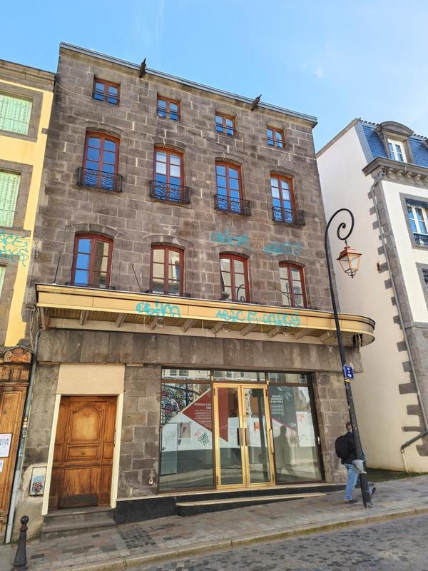 Appartement - 70 m² - 2 pièces