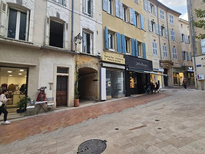 Magasins - 36 m² - 2 pièces