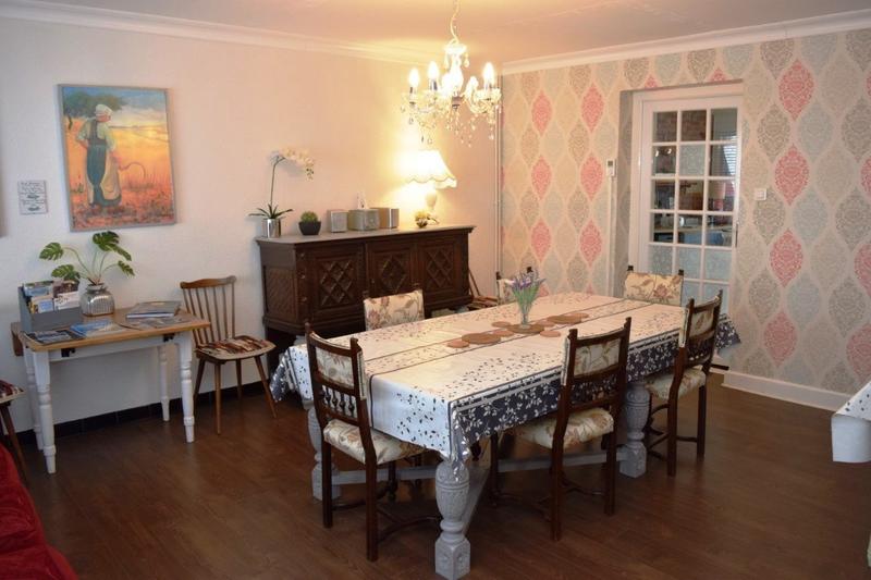 Maison - 168 m² - 8 pièces