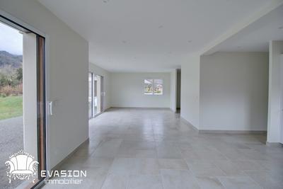Maison - 156 m² - 6 pièces