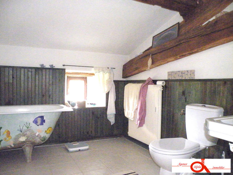 Maison ancienne - 337 m² - 10 pièces