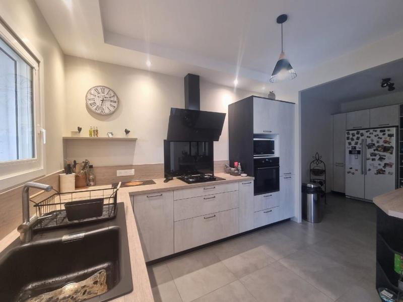 Maison - 130 m² - 4 pièces