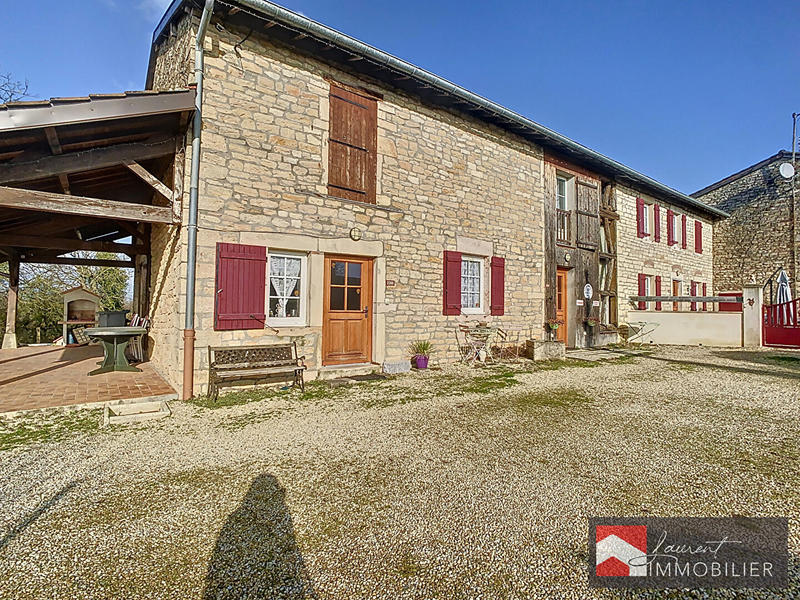 Maison - 364 m² - 17 pièces