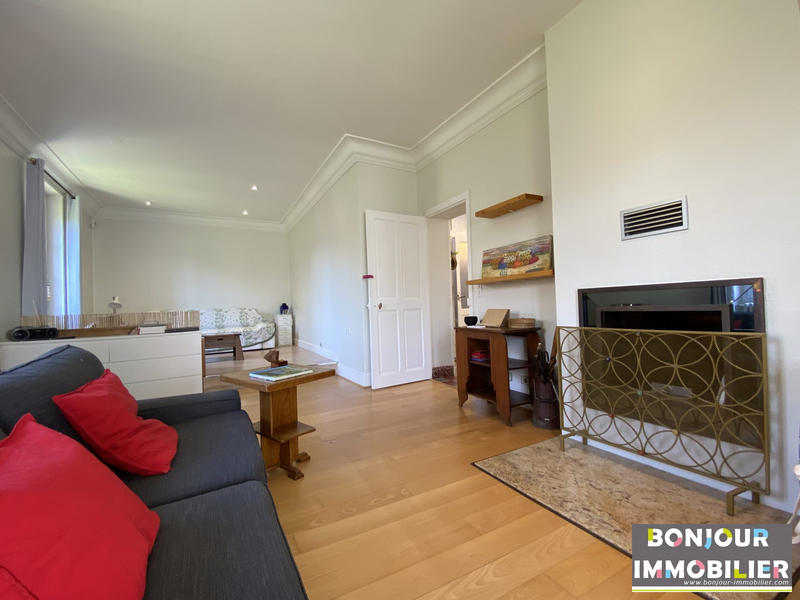 Maison traditionnelle - 176 m² - 6 pièces