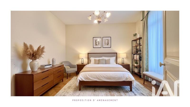 Maison - 200 m² - 7 pièces