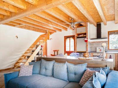 Maison - 180 m² - 8 pièces