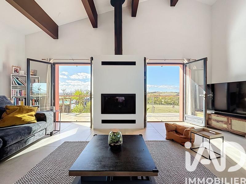 Maison - 185 m² - 7 pièces