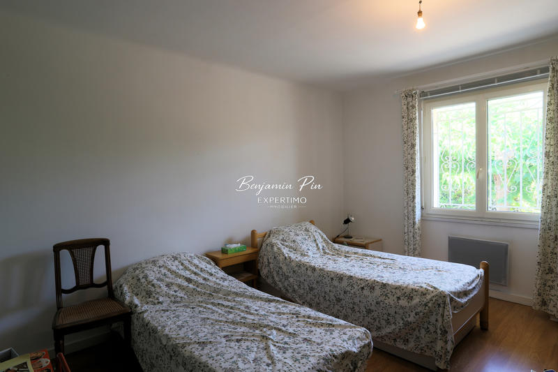 Villa - 161 m² - 6 pièces