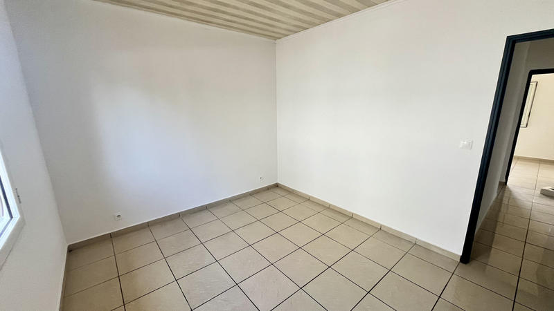 Maison - 83 m² - 4 pièces