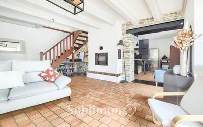 Maison - 121 m² - 5 pièces