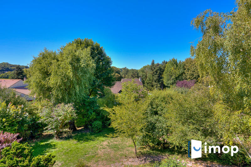 Maison - 189 m² - 6 pièces