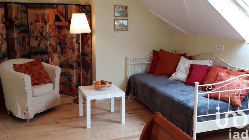 Maison - 300 m² - 9 pièces