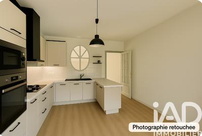 Maison - 140 m² - 6 pièces