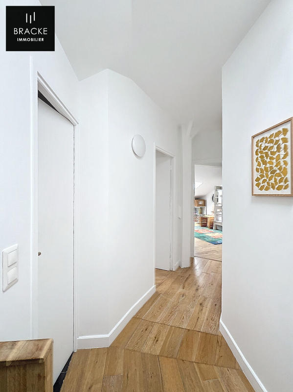 Appartement - 93 m² - 5 pièces