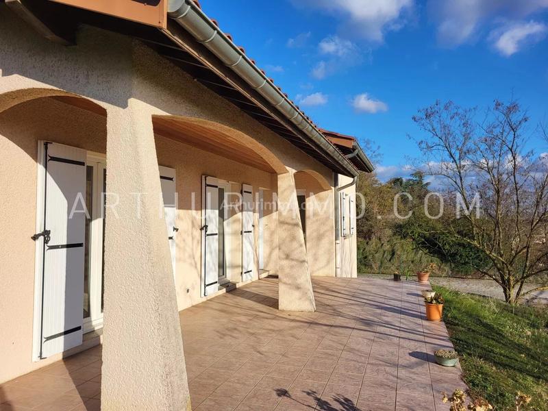 Maison - 104 m² - 4 pièces