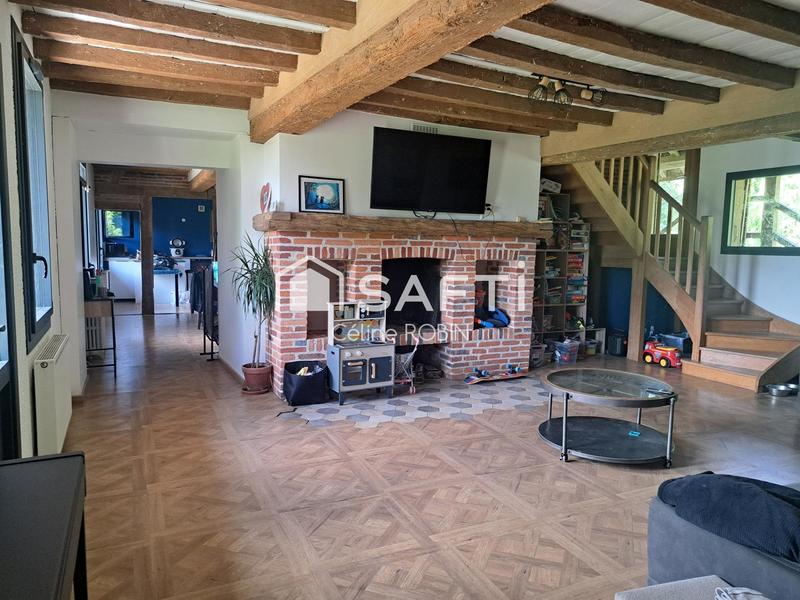 Maison - 220 m² - 9 pièces