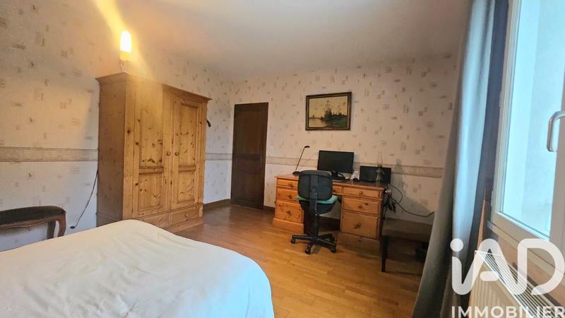 Maison - 190 m² - 6 pièces