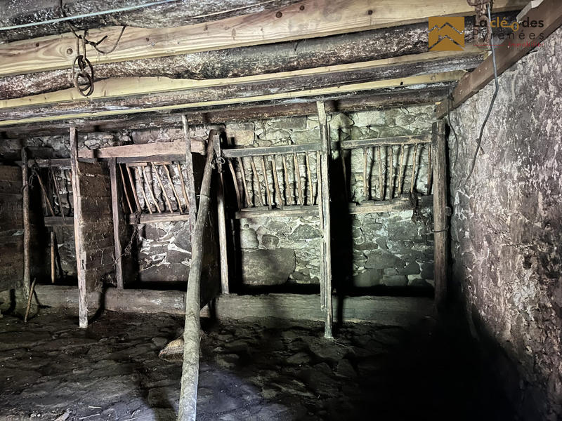 Maison ancienne - 70 m² - 2 pièces