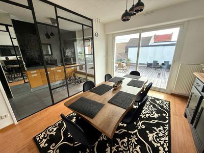 Maison - 121 m² - 5 pièces