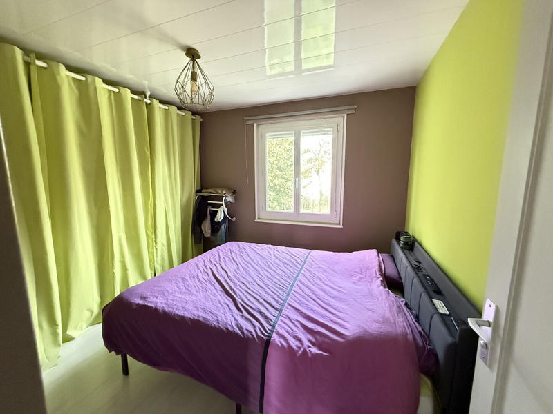 Maison - 92 m² - 5 pièces