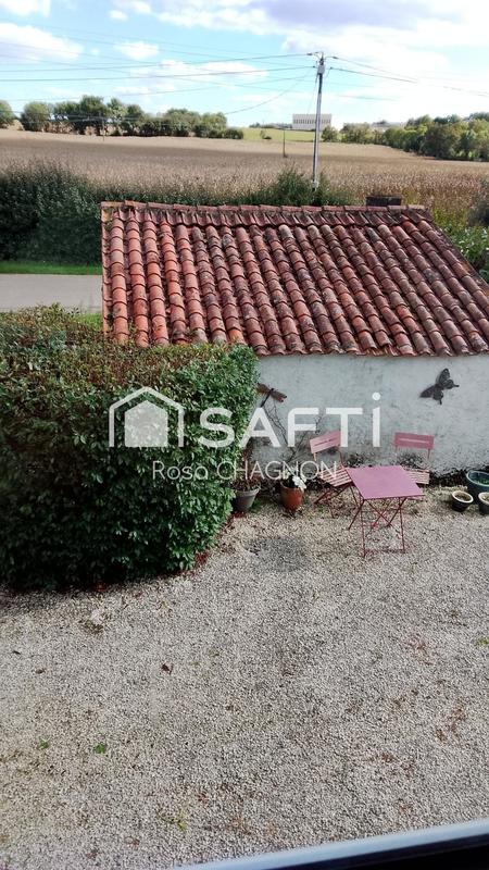 Maison - 300 m² - 12 pièces