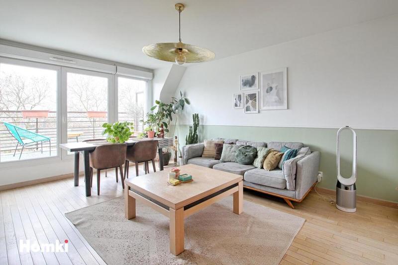 Appartement - 81 m² - 4 pièces