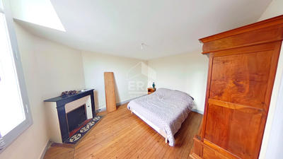 Maison - 111 m² - 6 pièces