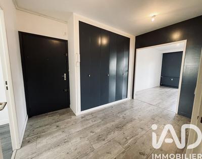 Appartement - 102 m² - 4 pièces