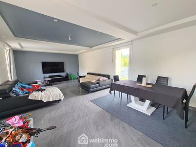 Maison - 310 m² - 13 pièces