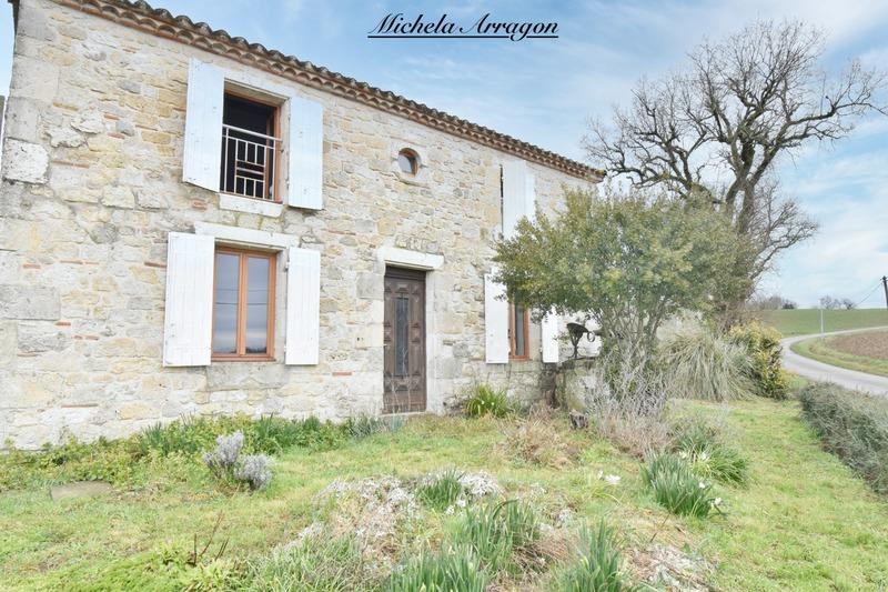 Maison en pierre - 125 m² - 4 pièces